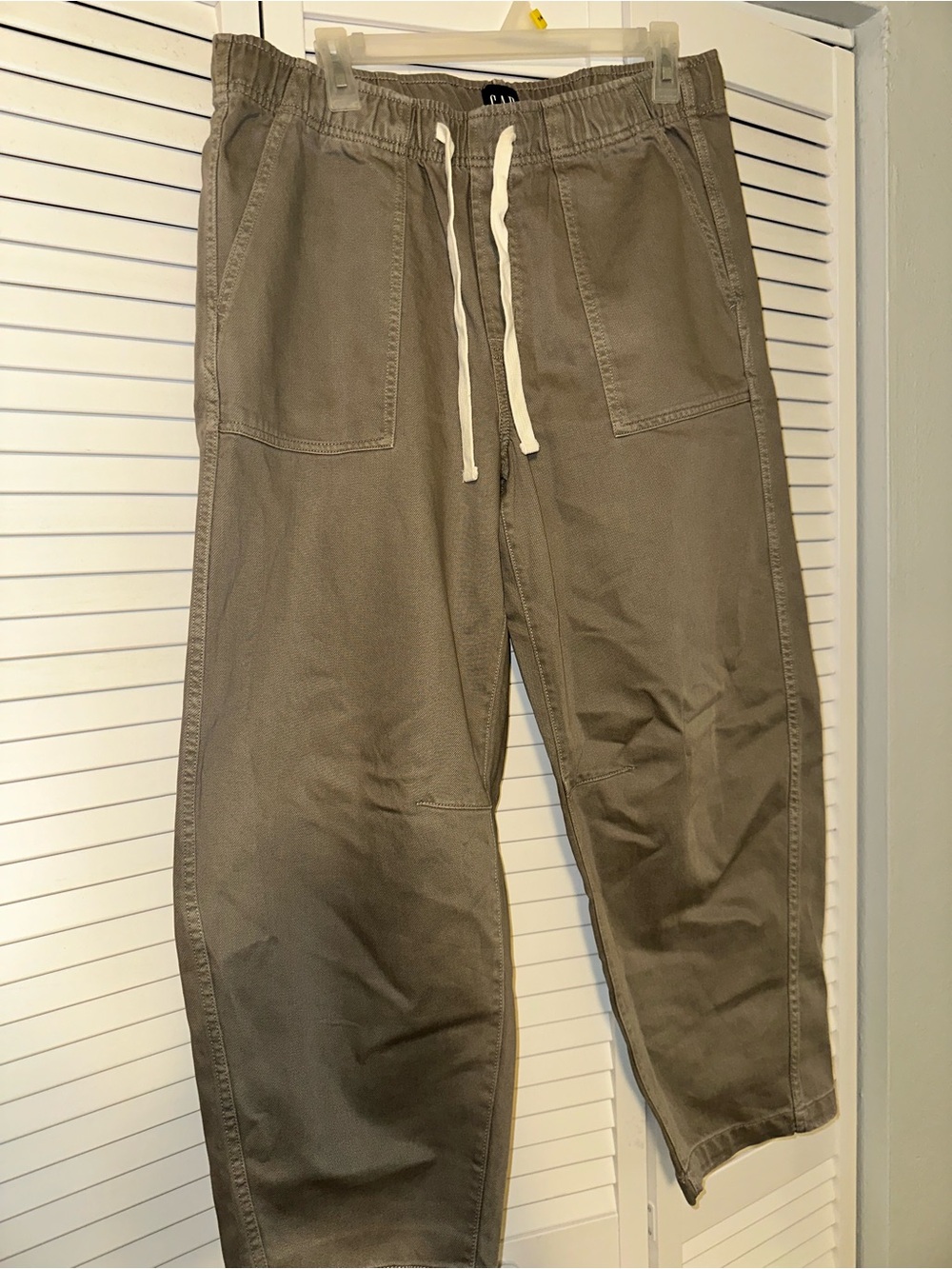GAP Women’s Olive Green Drawstring Utility Barrel Pant